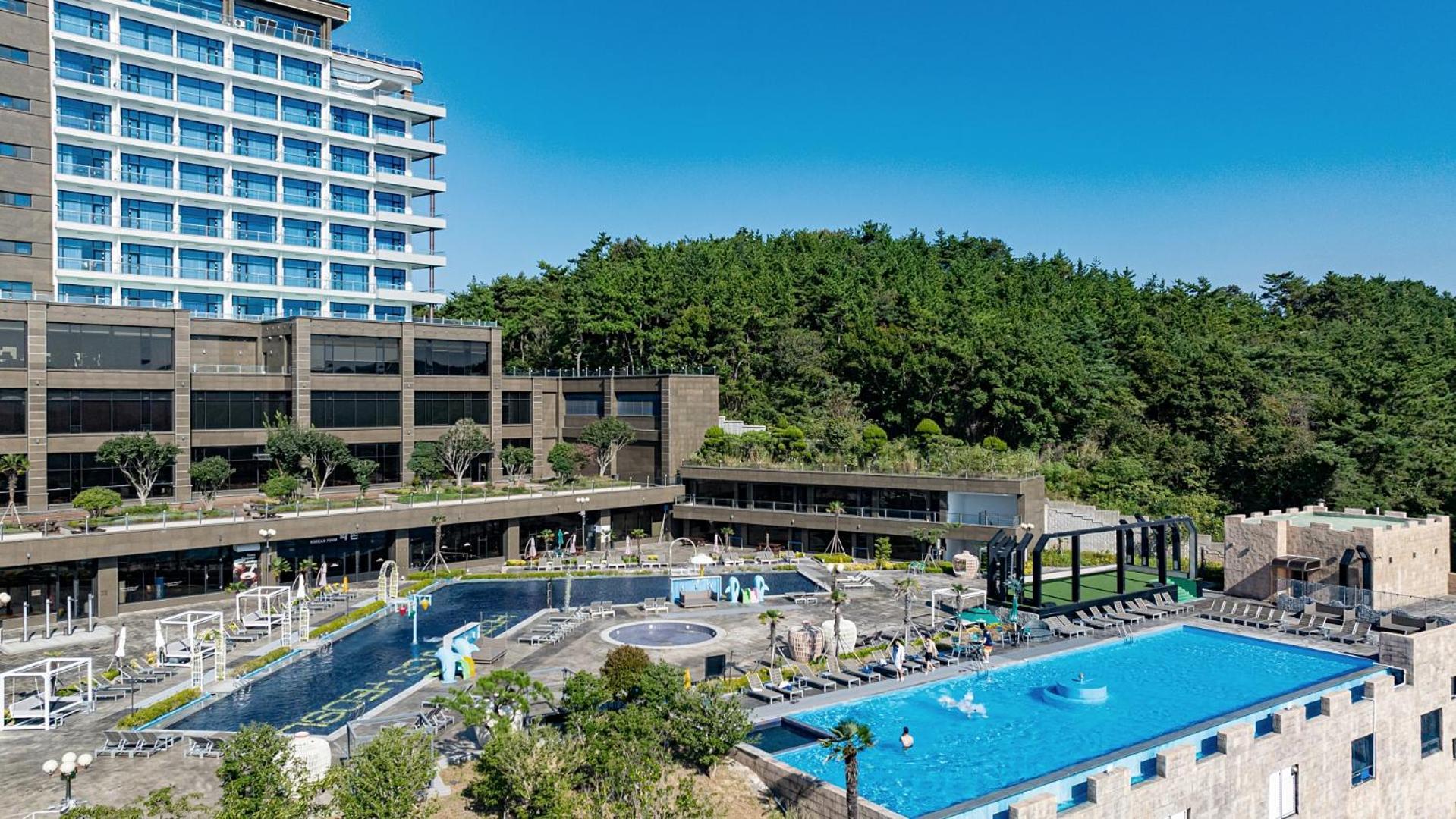 Hotel JCS Yeosu Buitenkant foto