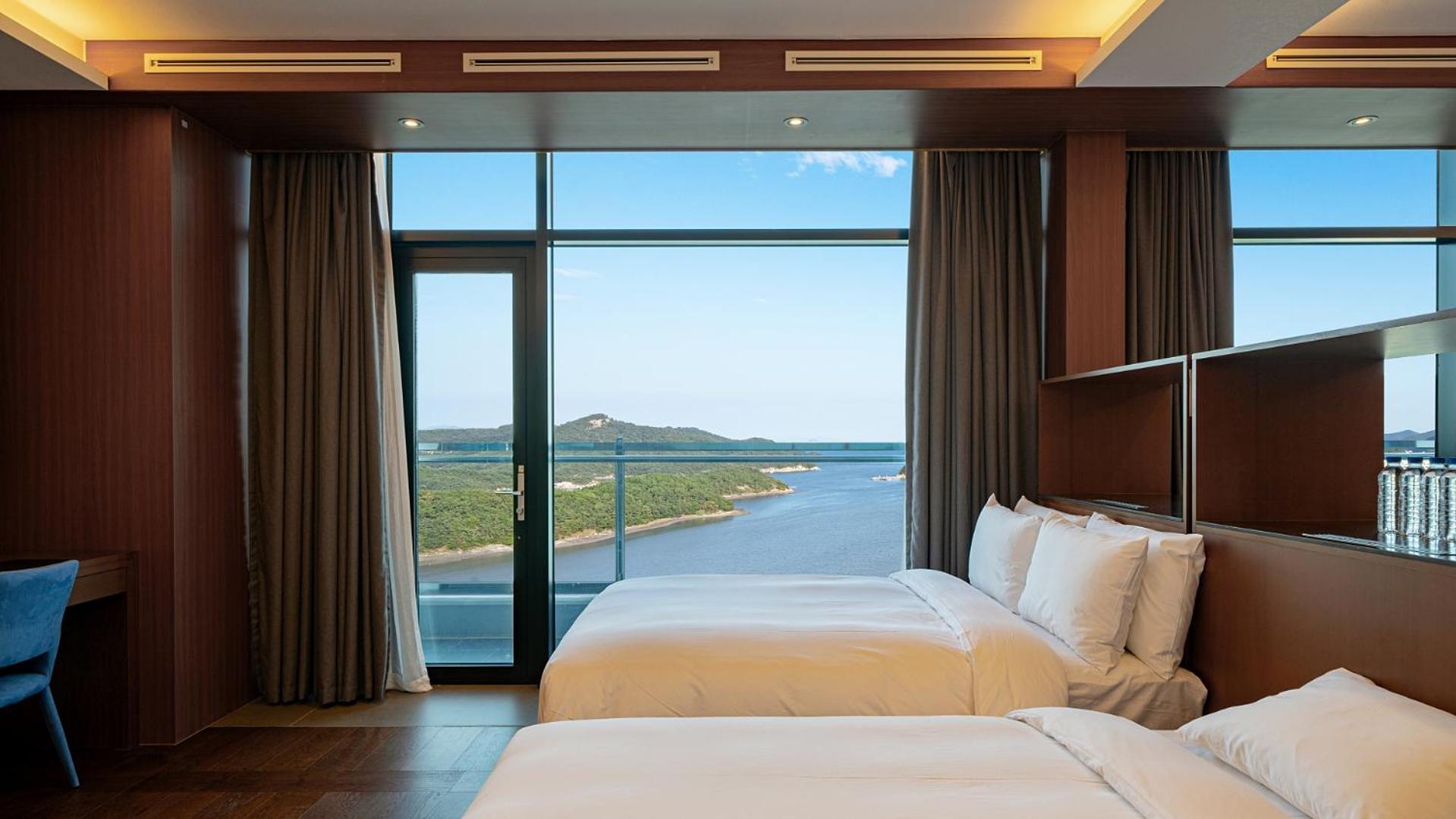 Hotel JCS Yeosu Buitenkant foto
