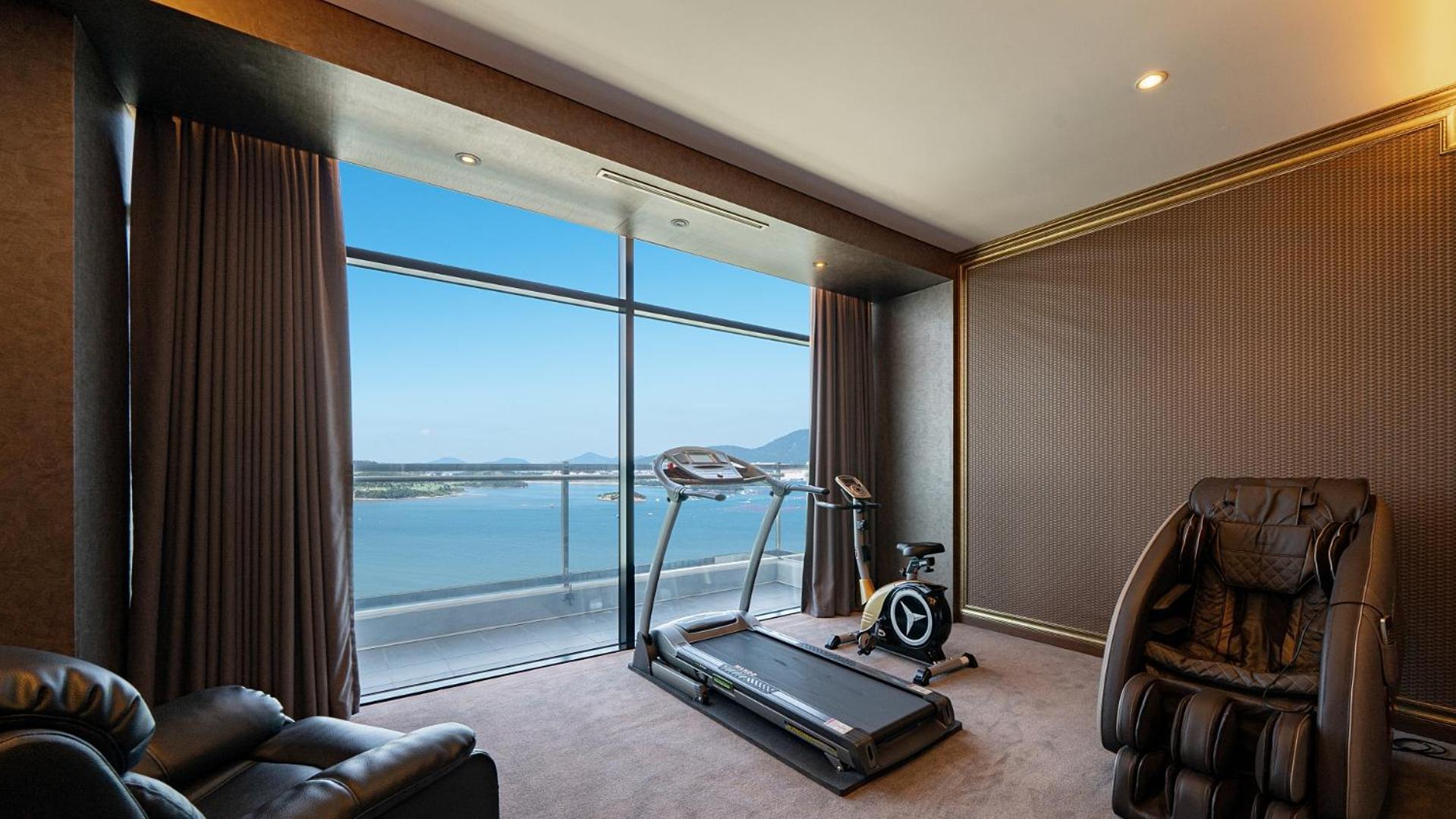 Hotel JCS Yeosu Buitenkant foto